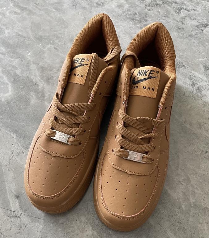 Non leather nike trainers clearance