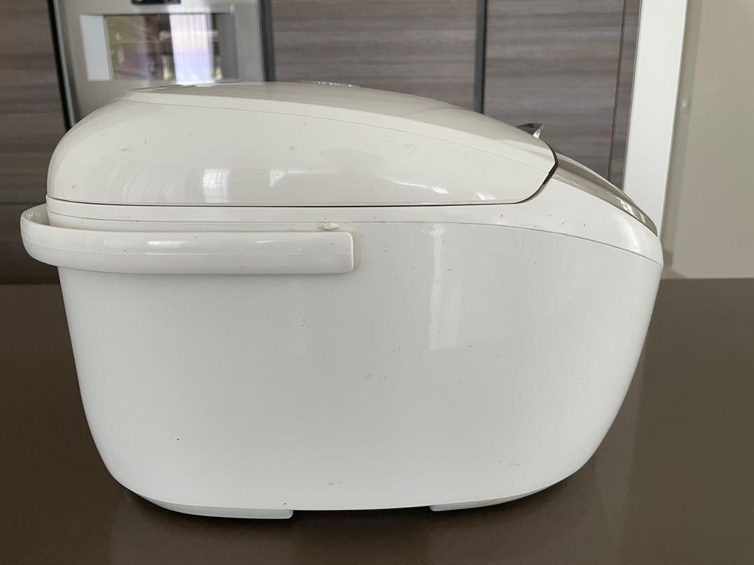 Panasonic IH rice cooker 1.8, TV & Home Appliances, Kitchen Appliances