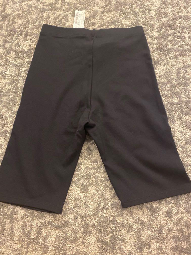 Pull and bear biker shorts hot sale
