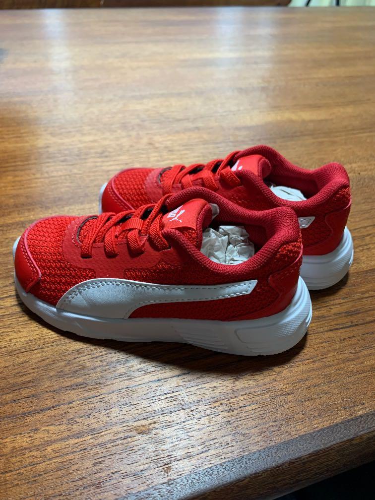 Kids trainers 7.5 clearance