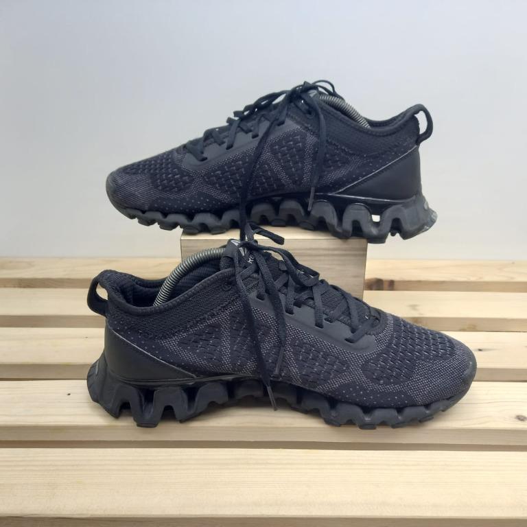 REEBOK ZIG EXPLORER ULTK MEN Fesyen Pria Sepatu Sneakers di