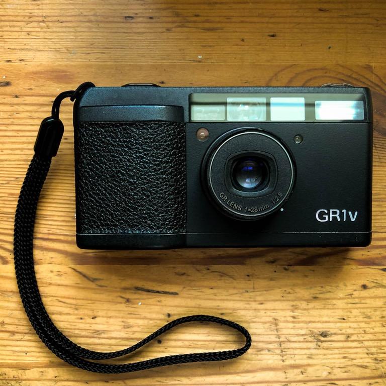 RICOH  GR1V ブラック DATE機能付き♪ Ricoh GR1V 28 F/2.8 Black 35mm Camera