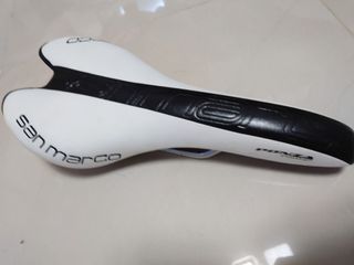 （分類：）位於 。 由 seansit92 提交（商品編號 1098260341，圖片 1）。簡介： 。