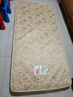 (Category: ) located in . Submitted by pan5y (Listing ID 1098367017, Image 1). Description: .