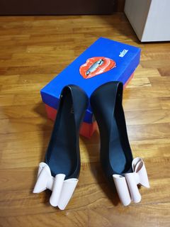 (Category: ) located in . Submitted by tomashjoy (Listing ID 1098377164, Image 1). Description: .