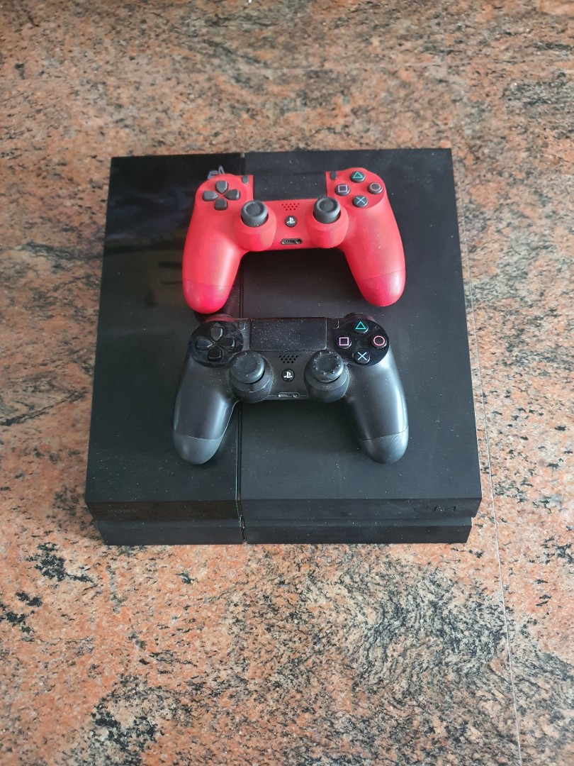 Used P4 plus games and 2 controllers, Video Gaming, Video Game Consoles
