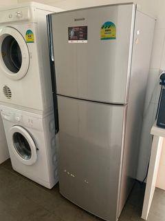 Washing machine + dryer