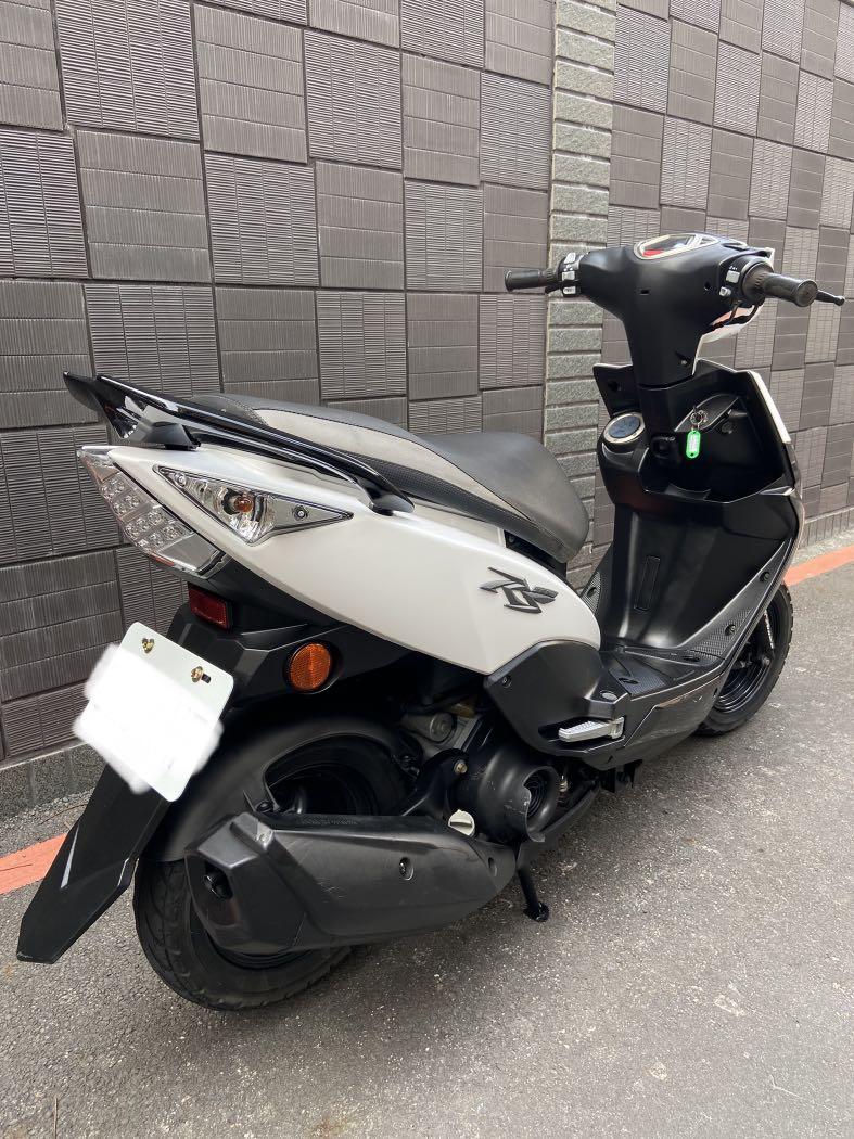 yamaha ヤマハ用XMAX　オートバイ 汎用　ブレーキ　　ディスク　クランプ付き　直径267mm　５色選択可能