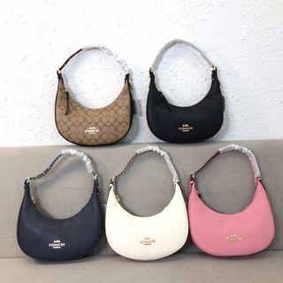 5⃣️色 Coach Handbag 👜 100% New   尺寸：28*27*7 cm