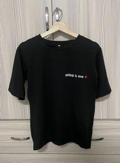 黑色字母衣