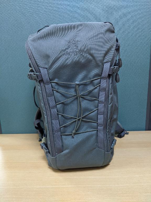 Arc'Teryx Leaf Assault Pack 45 Wolf