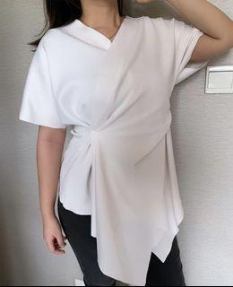 Blouse Putih