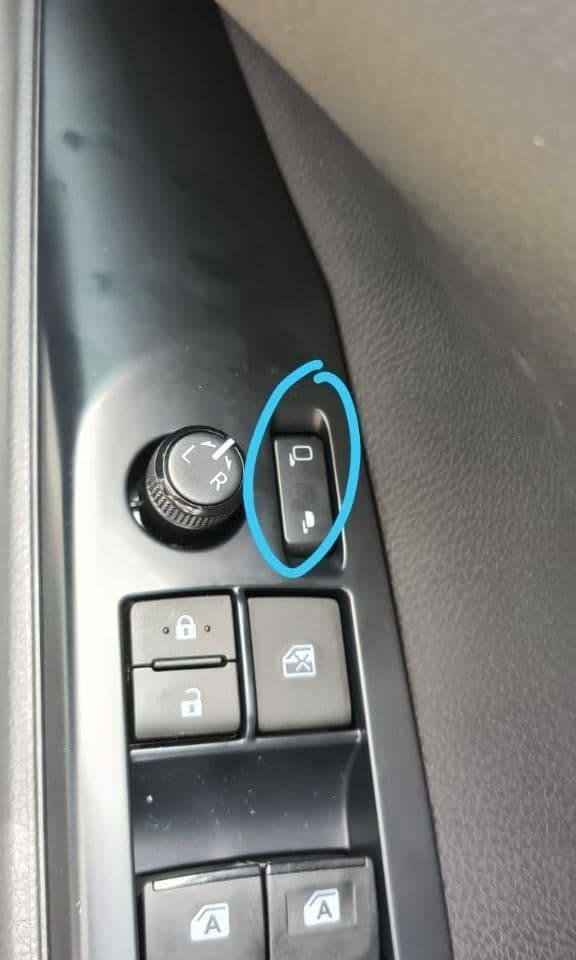 Camry Hybrid Automatic Folding Mirrors, Car Accessories, Accessories on