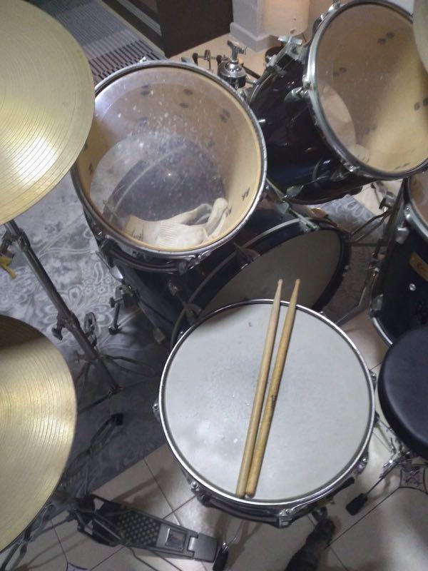 Carlos Drum Set, Hobbies & Toys, Music & Media, Musical Instruments on