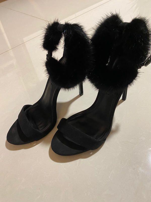 Furry strap clearance sandals