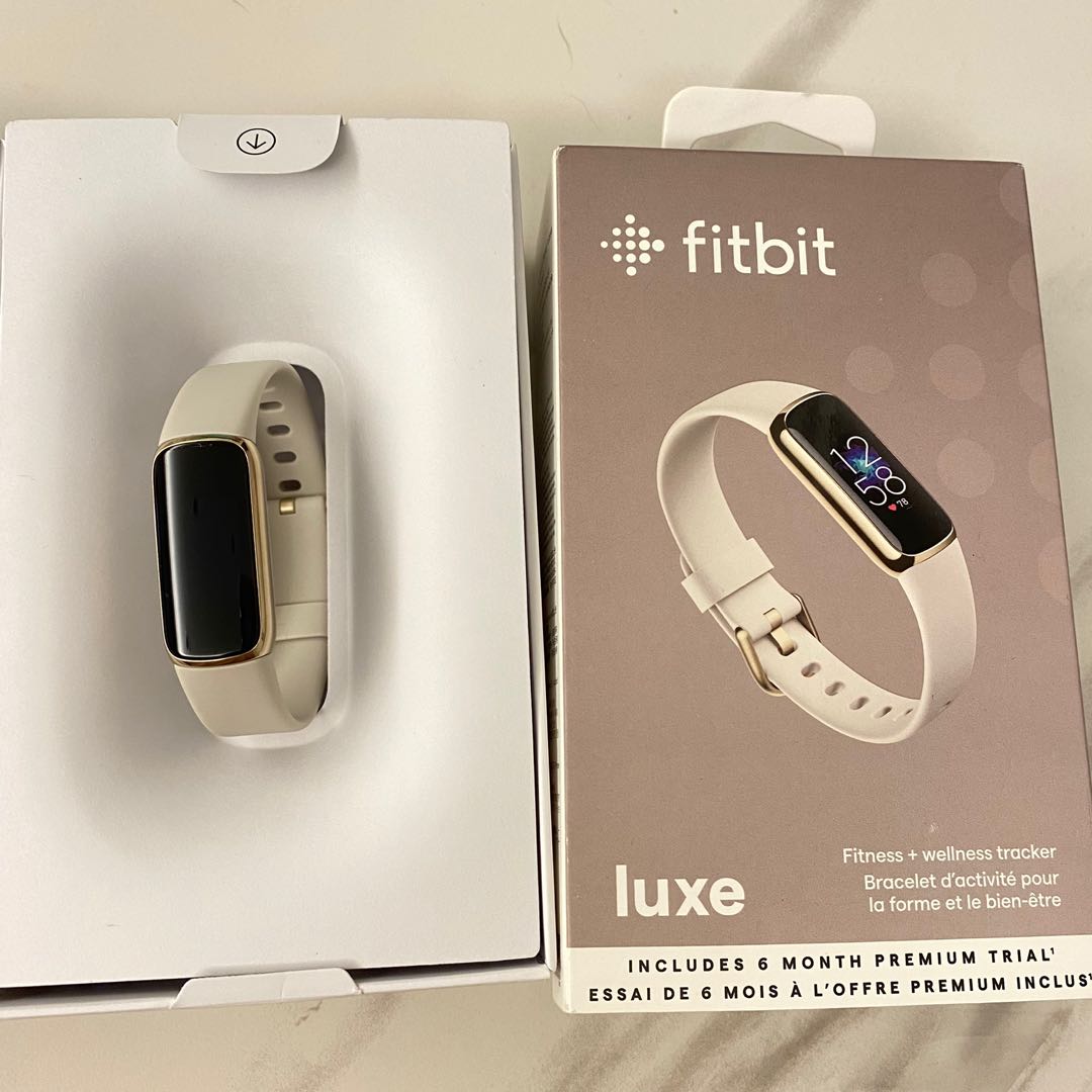 未使用・未開封】Fitbit LUXE BLACK /ブラック-