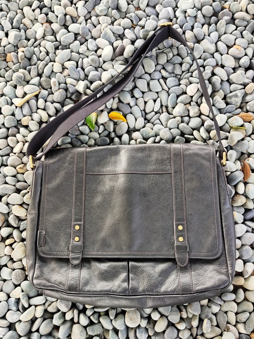 Fossil travis messenger sales bag