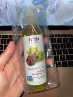 Grapeseed oil for body moisturiser/hair growth