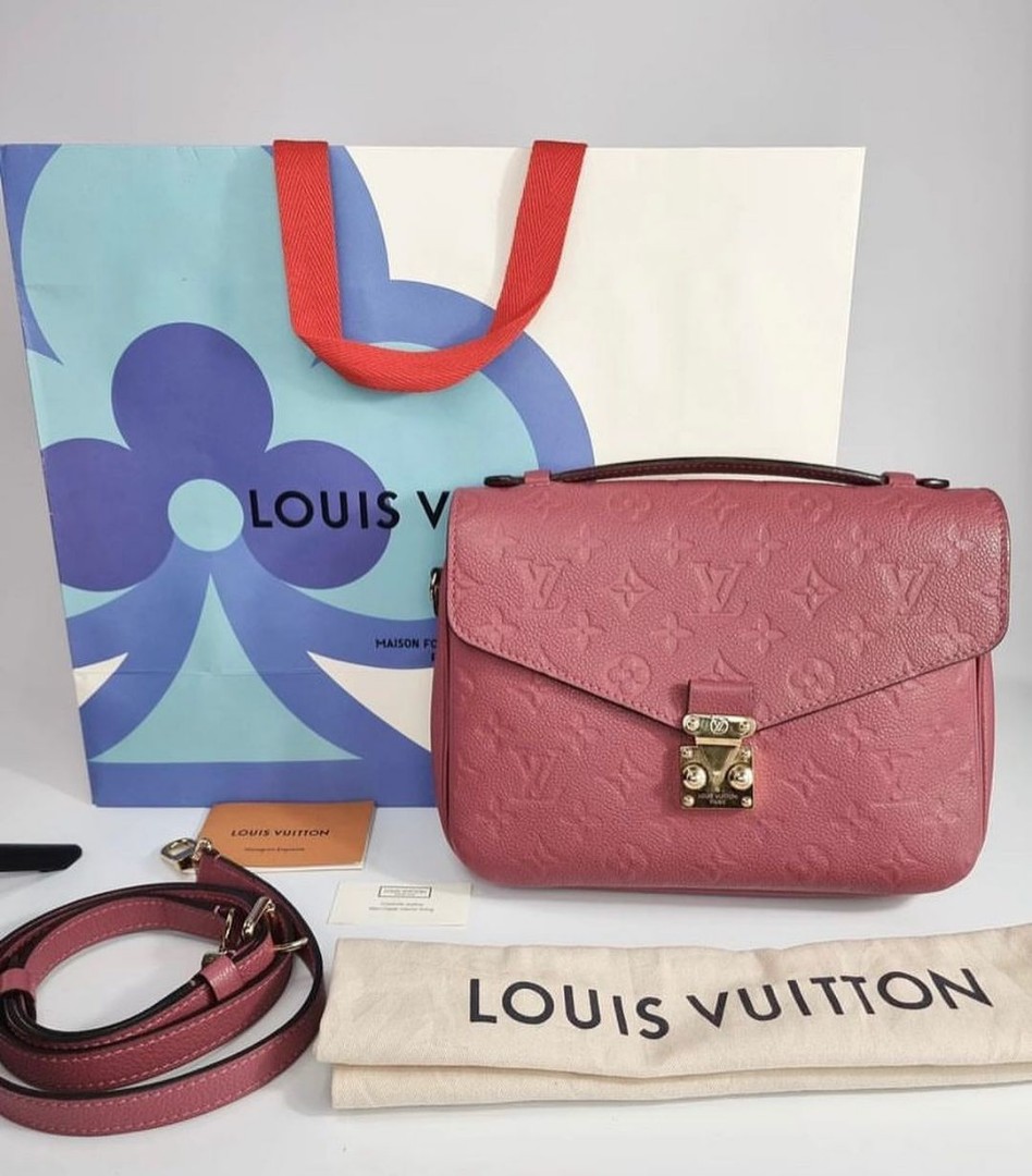 LOUIS VUITTON Pochette Metis MM Womens handbag M43737 rose Bruyere  ref.210027 - Joli Closet