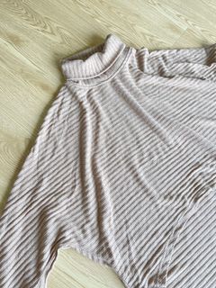 (Category: ) located in . Submitted by preloved_collection_13 (Listing ID 1103982993, Image 1). Description: .