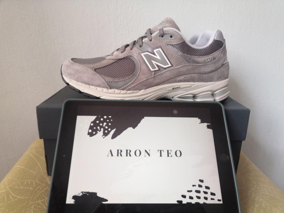 New Balance 2002R 2002RC, Men's Fashion 