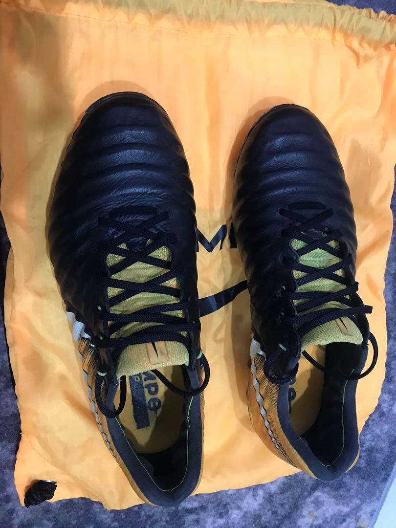 Tiempo sales nike 2018