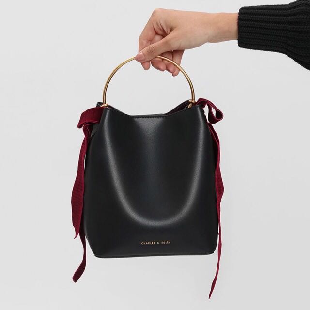 Charles and keith velvet bow detail bucket bag sales