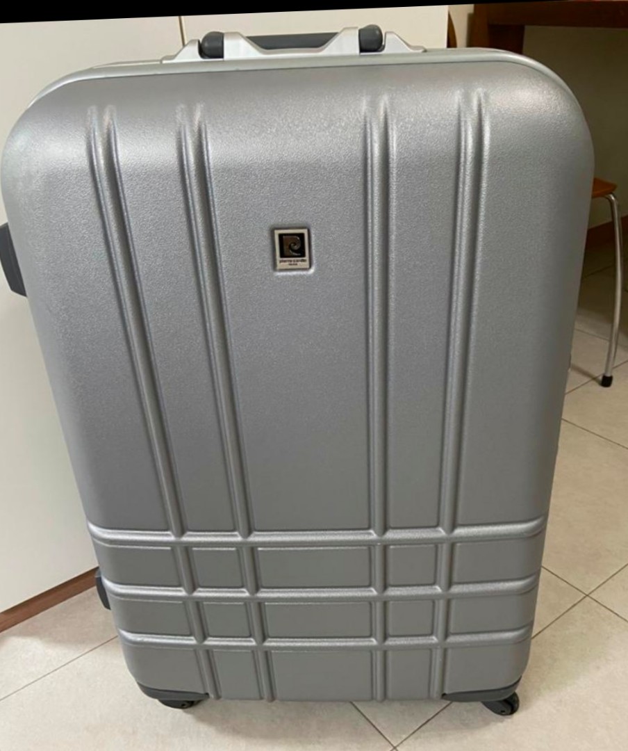 Pierre Cardin Luggage 28