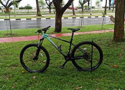 Polygon xtrada 6.0 on sale mountain bike