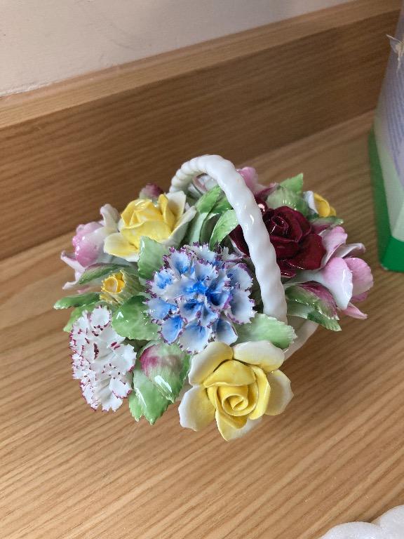 Royal Doulton Flora Cluster Rose Never Used Before Made In The Uk 傢俬 家居 其他 Carousell