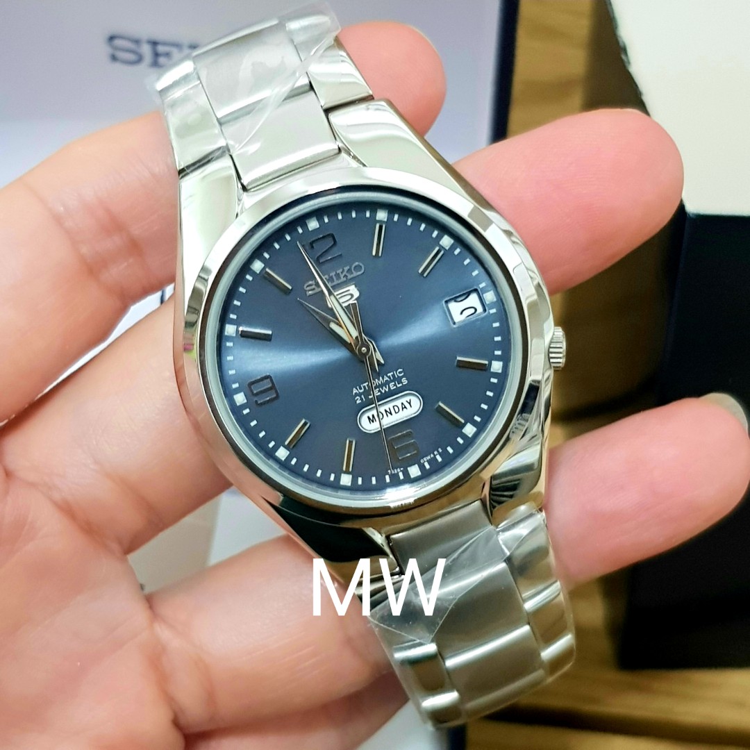Seiko 5 automatic mens stainless steel analog day date watch snk621 snk621k  original brand new, Men's Fashion, Watches & Accessories, Watches on  Carousell