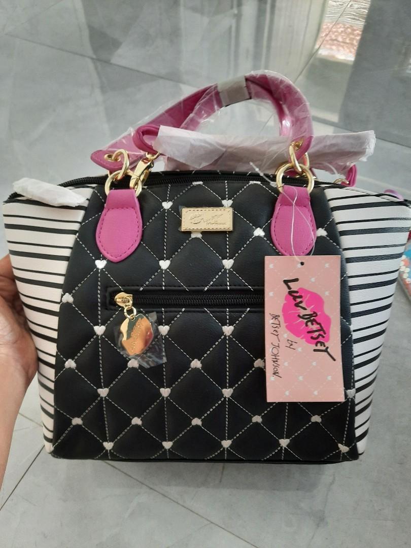 Betsey johnson clearance bags clearance