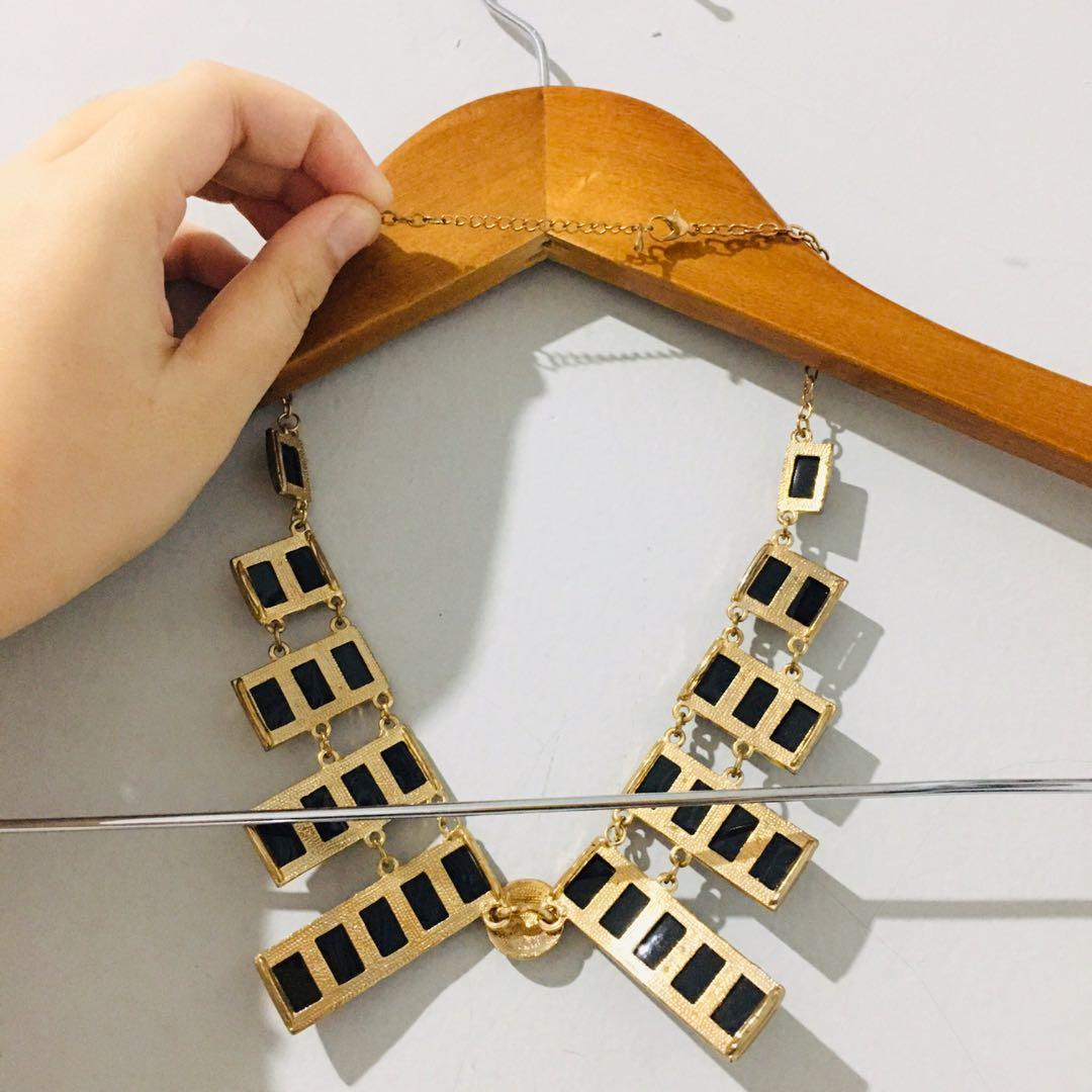 Black Gold Necklace, Fesyen Wanita 