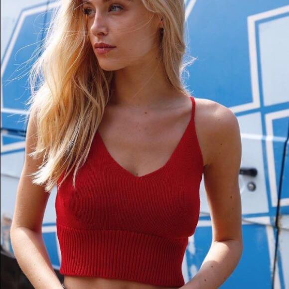 Brandy melville sales luna tank