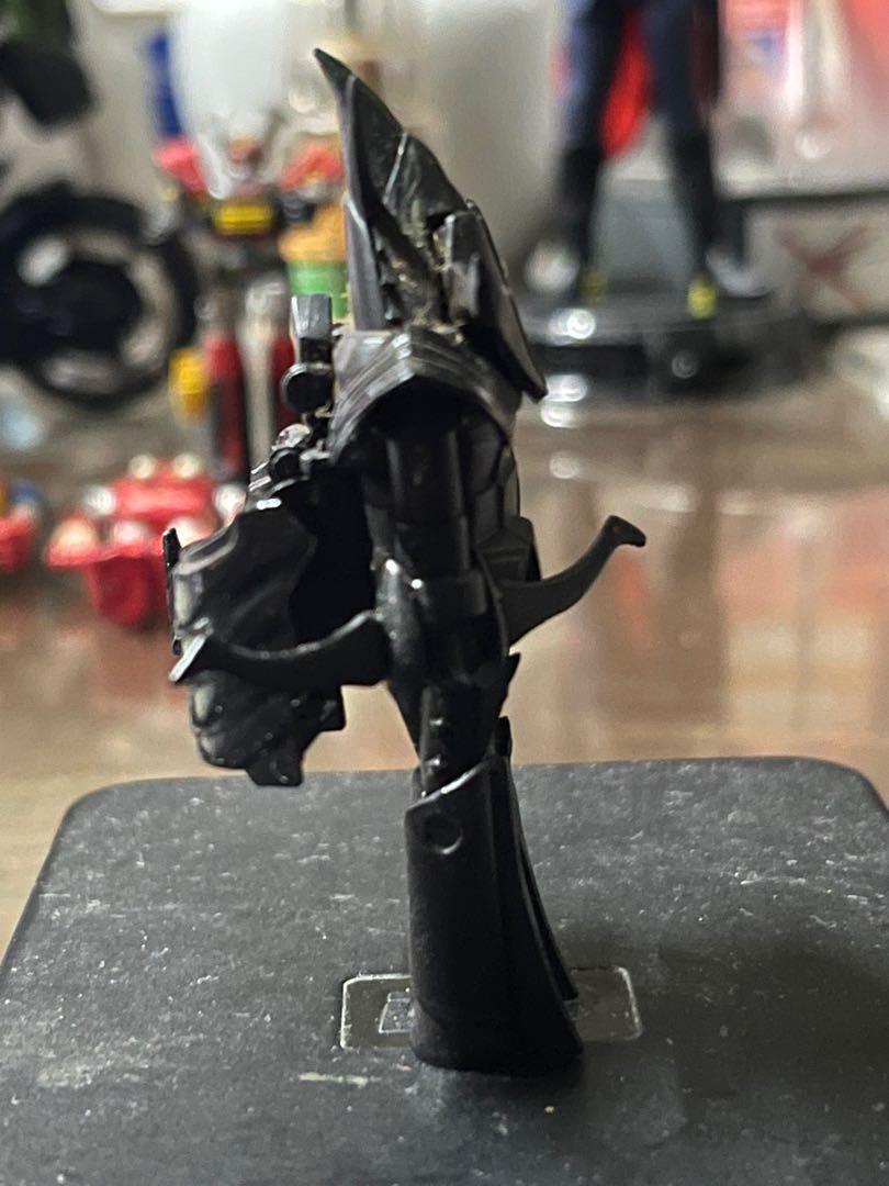 BRAVE RAIDEEN BLACK BAINDAI POPONICA (Category: Figurines & Statues) located in Makati City. Submitted by tudortiger2000 (Listing ID 1104279959, Image 2). Description: Brave Raideen Black GT-06b (?) Bandai Gashapon version (?) All plastic Approx. 9 cm tall Item is loose and includes its shield, bow, articulated conversion back piece x2 and articulated left shoulder pauldron, (right side is missing). .