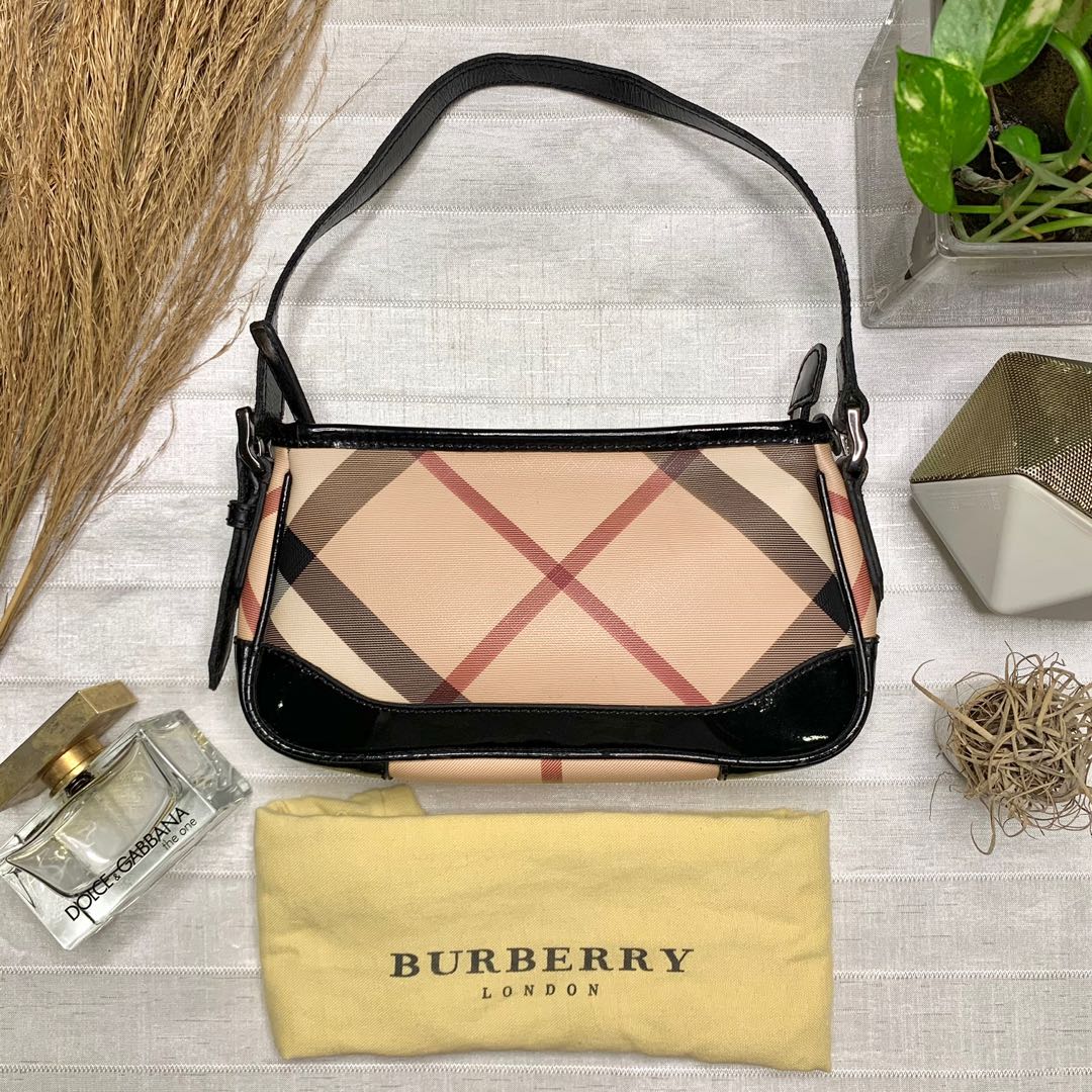 Vintage Mini Burberry Nova Check Plaid Alma Bag, Luxury, Bags & Wallets on  Carousell