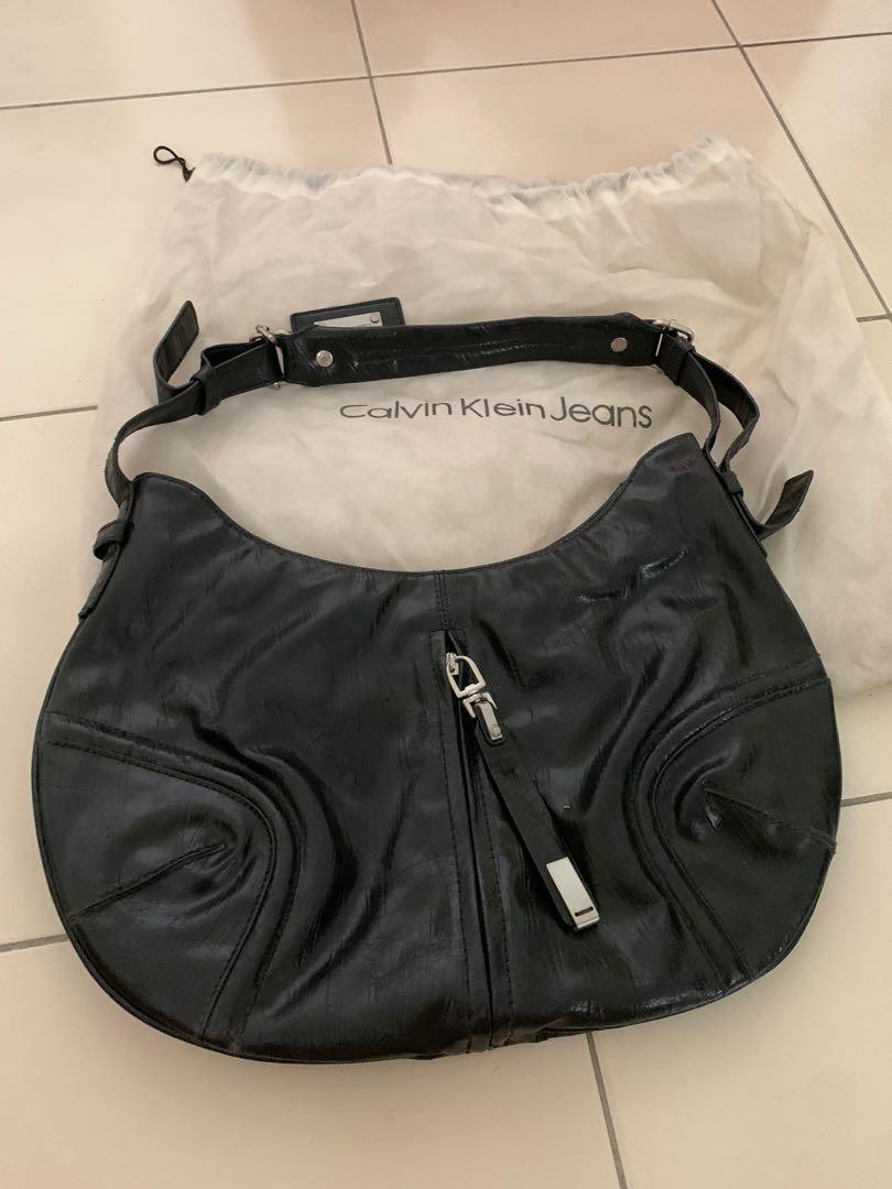 Calvin klein strap hobo outlet