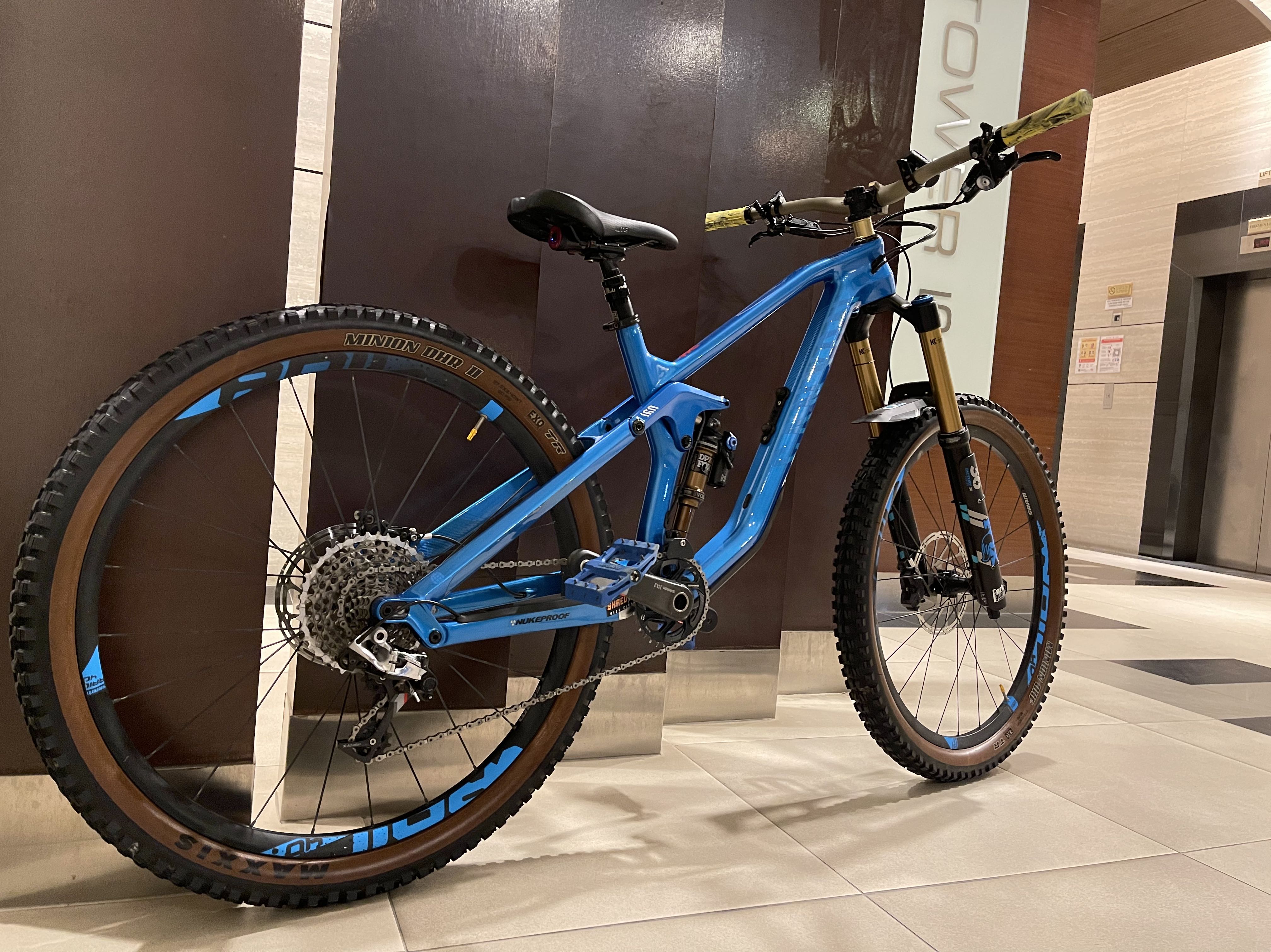 Canyon strive cf 8 hotsell