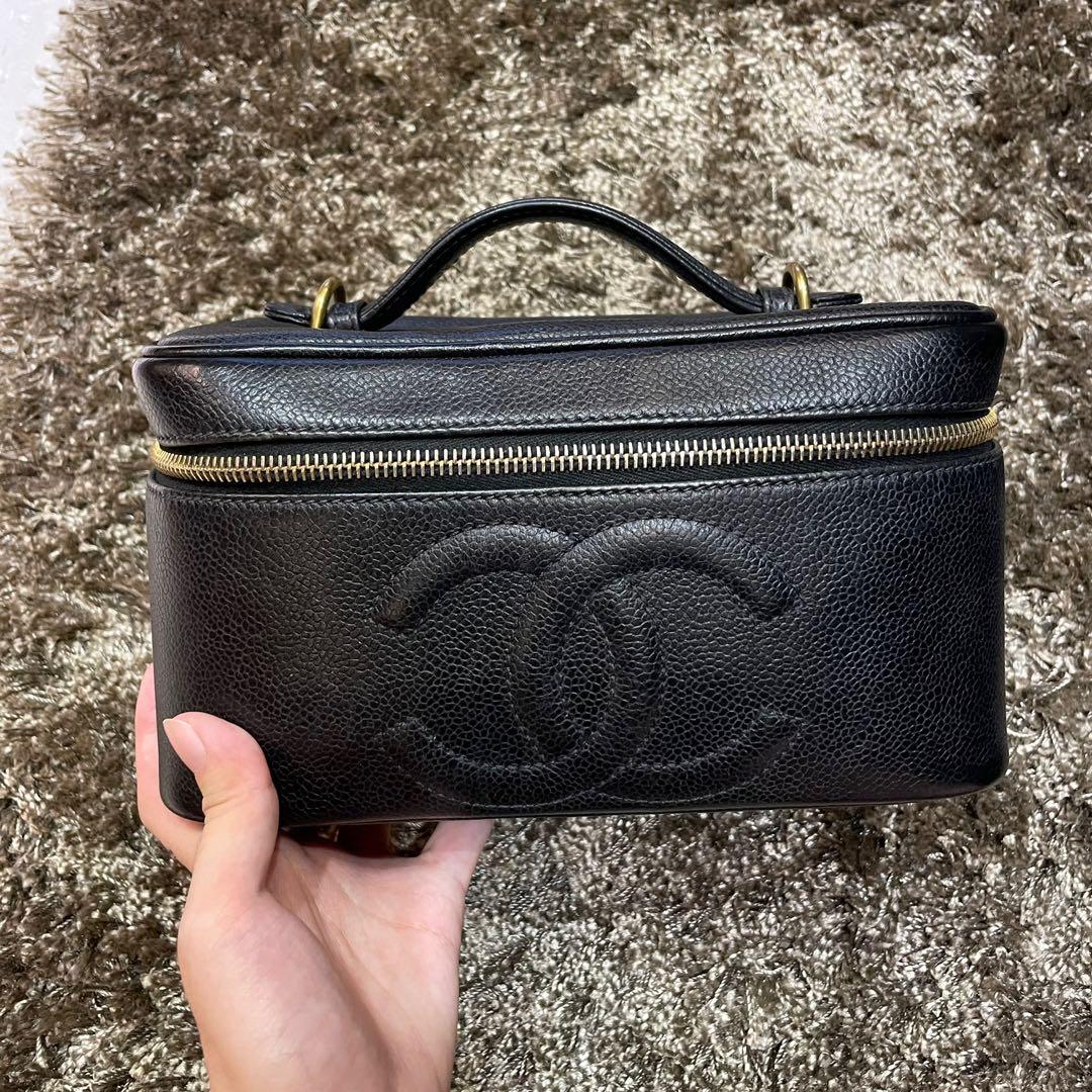 Chanel best sale vanity vintage