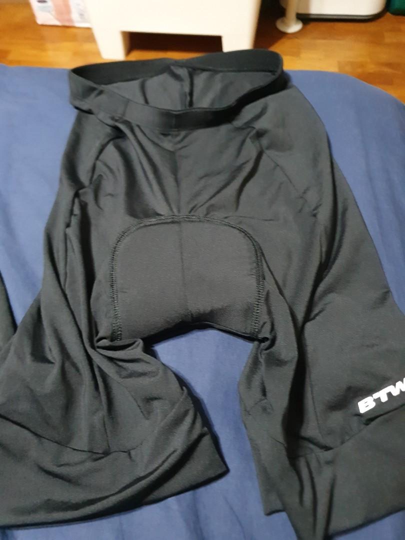 Decathlon BTWIN cycling shorts., Men's Fashion, Bottoms, Shorts on