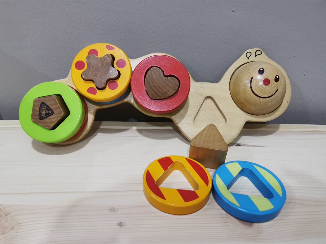 caterpillar shape sorter
