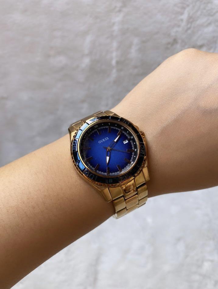 GUESS Jam Tangan  warna  biru  gold W0469L2 Preloved watch 