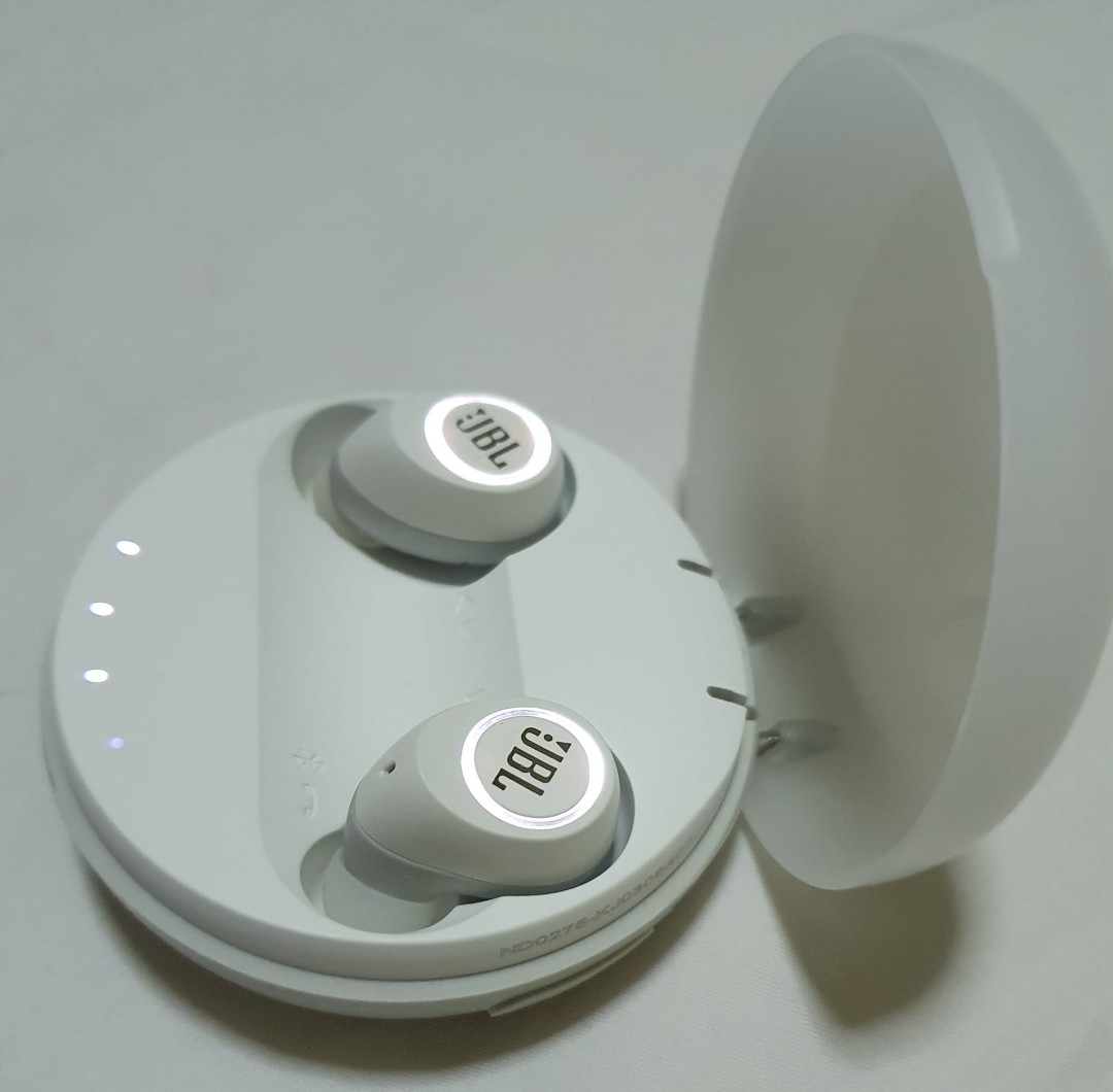 Jbl store free pods