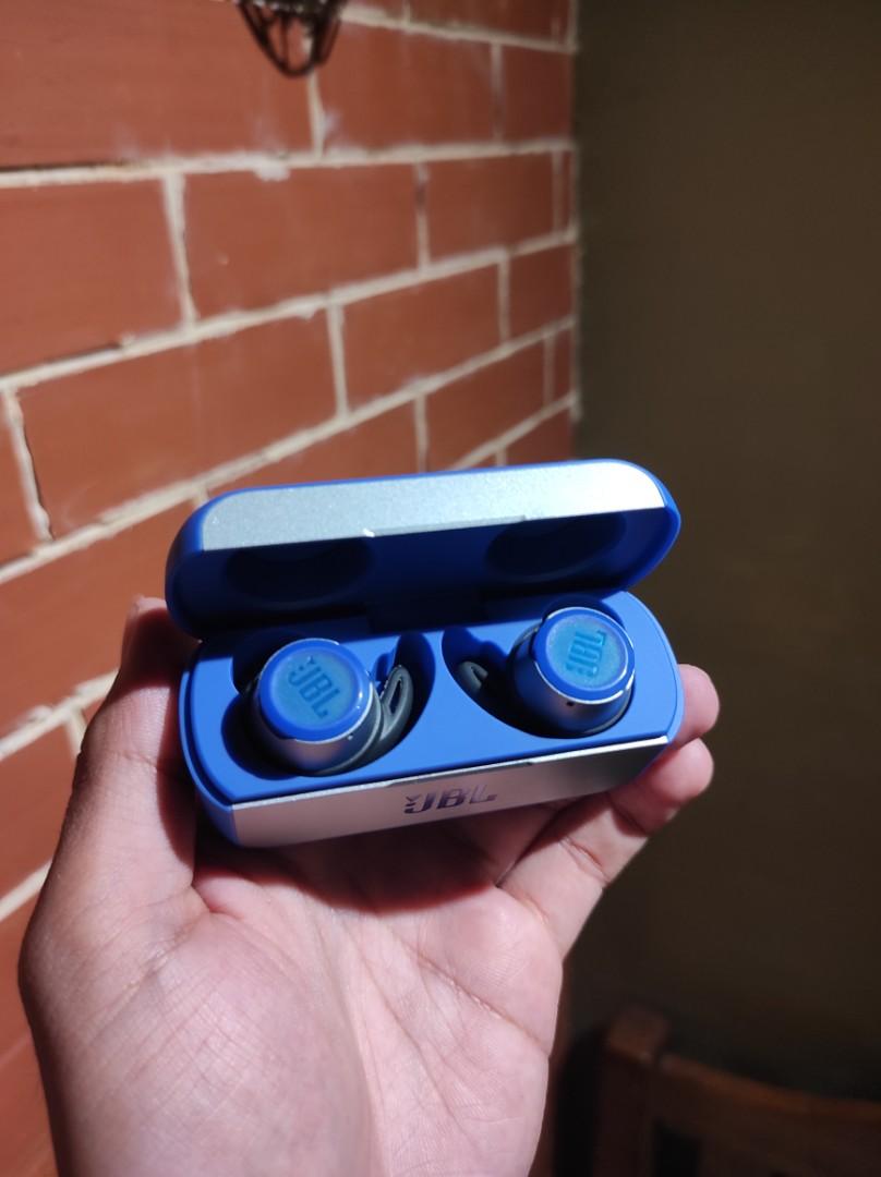 Jbl reflect flow hotsell blue