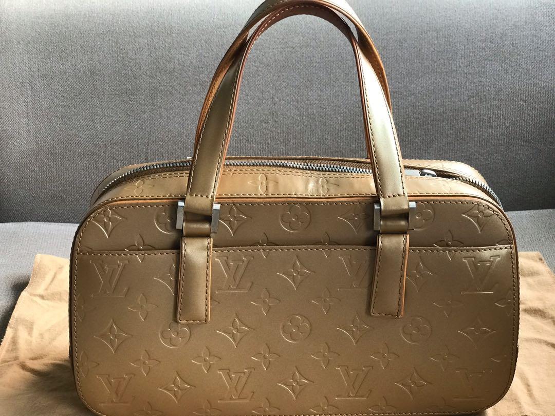 Authentic Louis Vuitton LV Hand Bag Shelton Beige Monogram Matt w LV Dust  bag