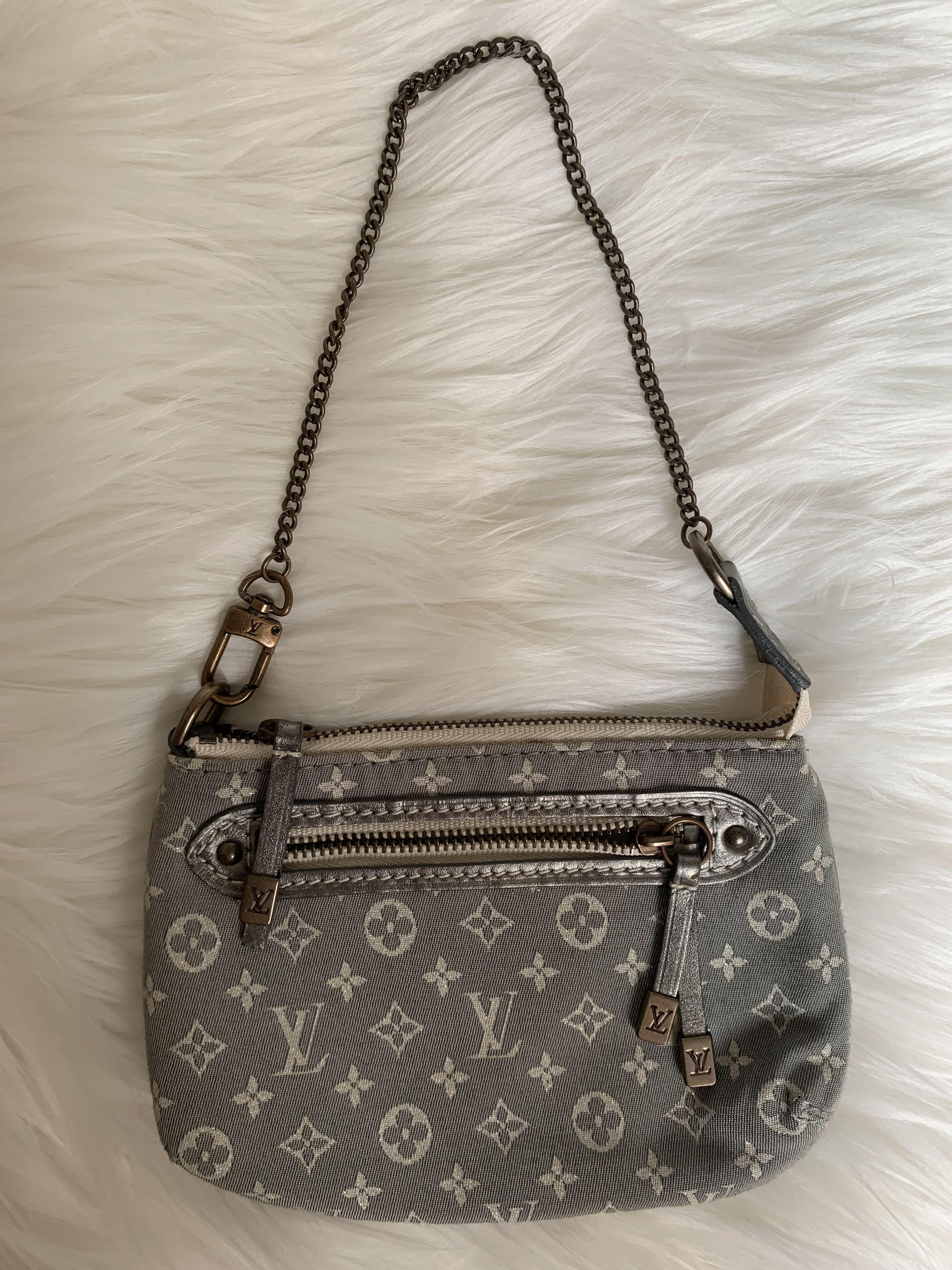 Louis Vuitton Mini Lin Pochette, Fesyen Wanita, Tas \u0026 Dompet di Carousell