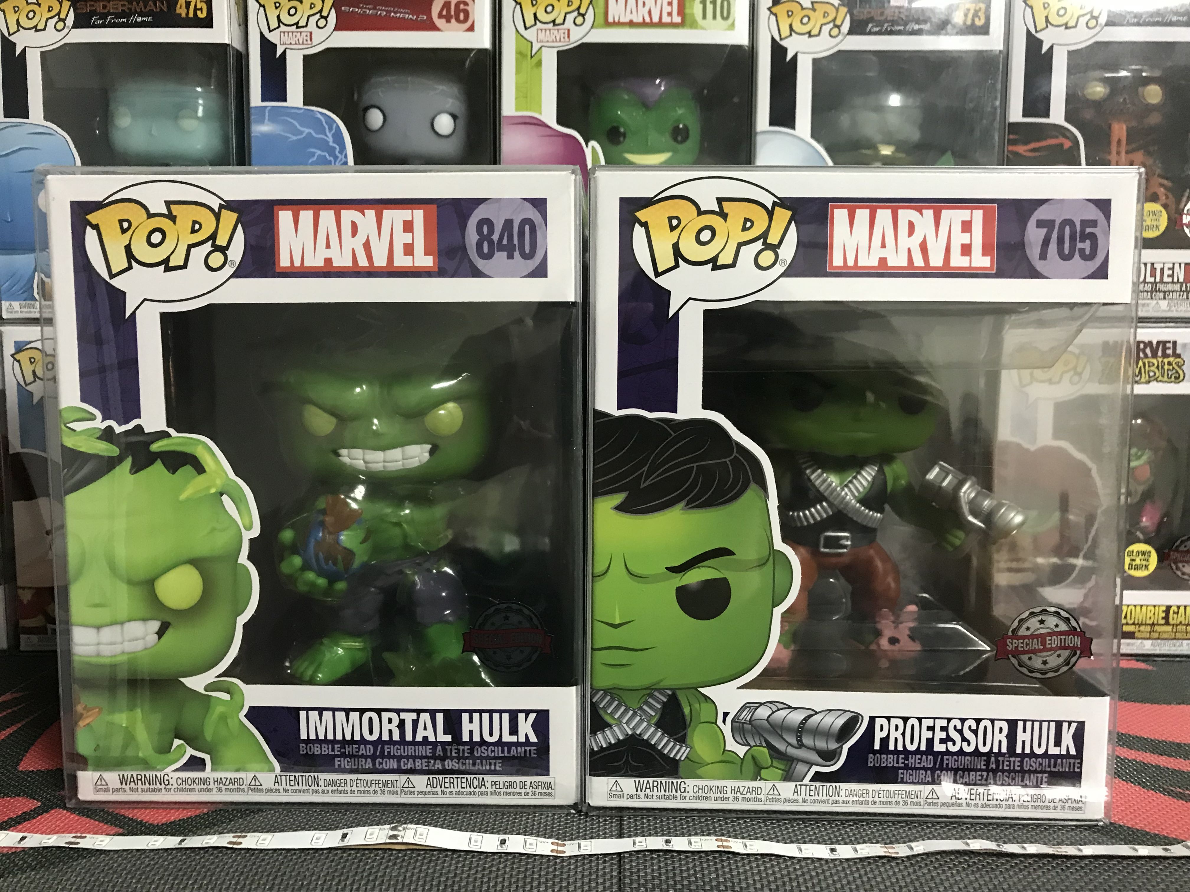 Figura Funko Pop! Immortal Hulk y Comic PX Marvel