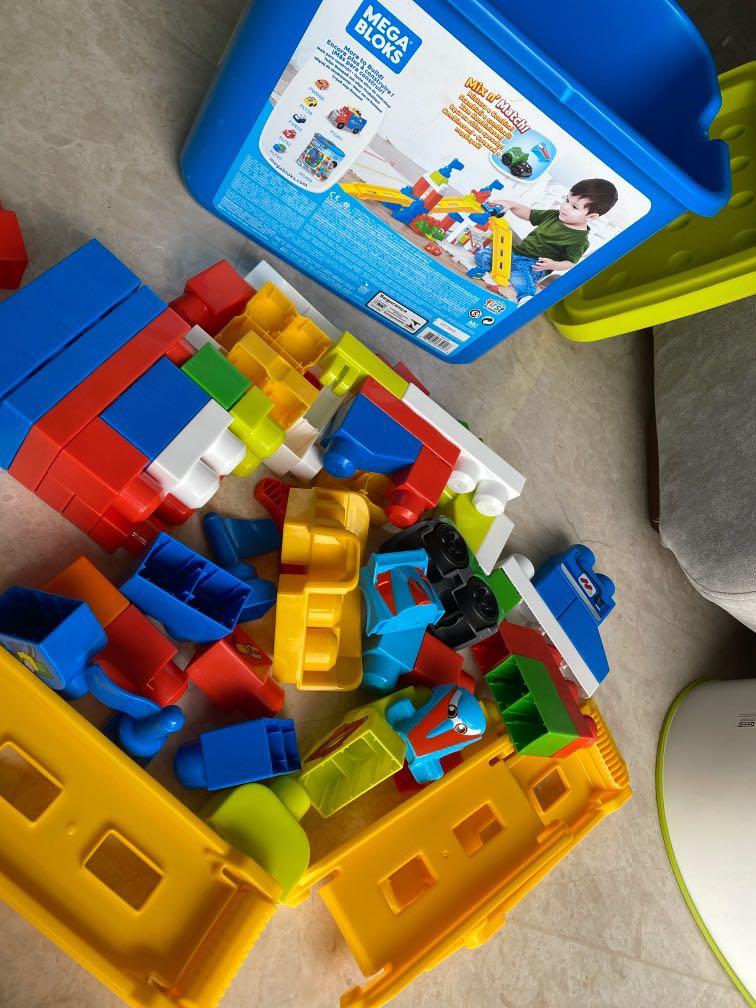 Mega bloks race car garage building block set outlet