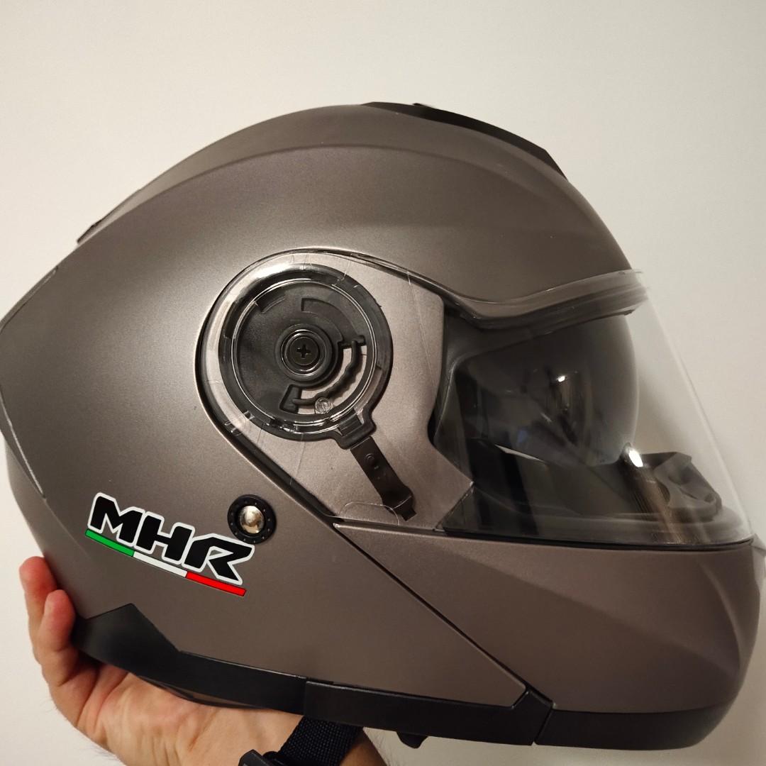 Saiz helmet mhr top
