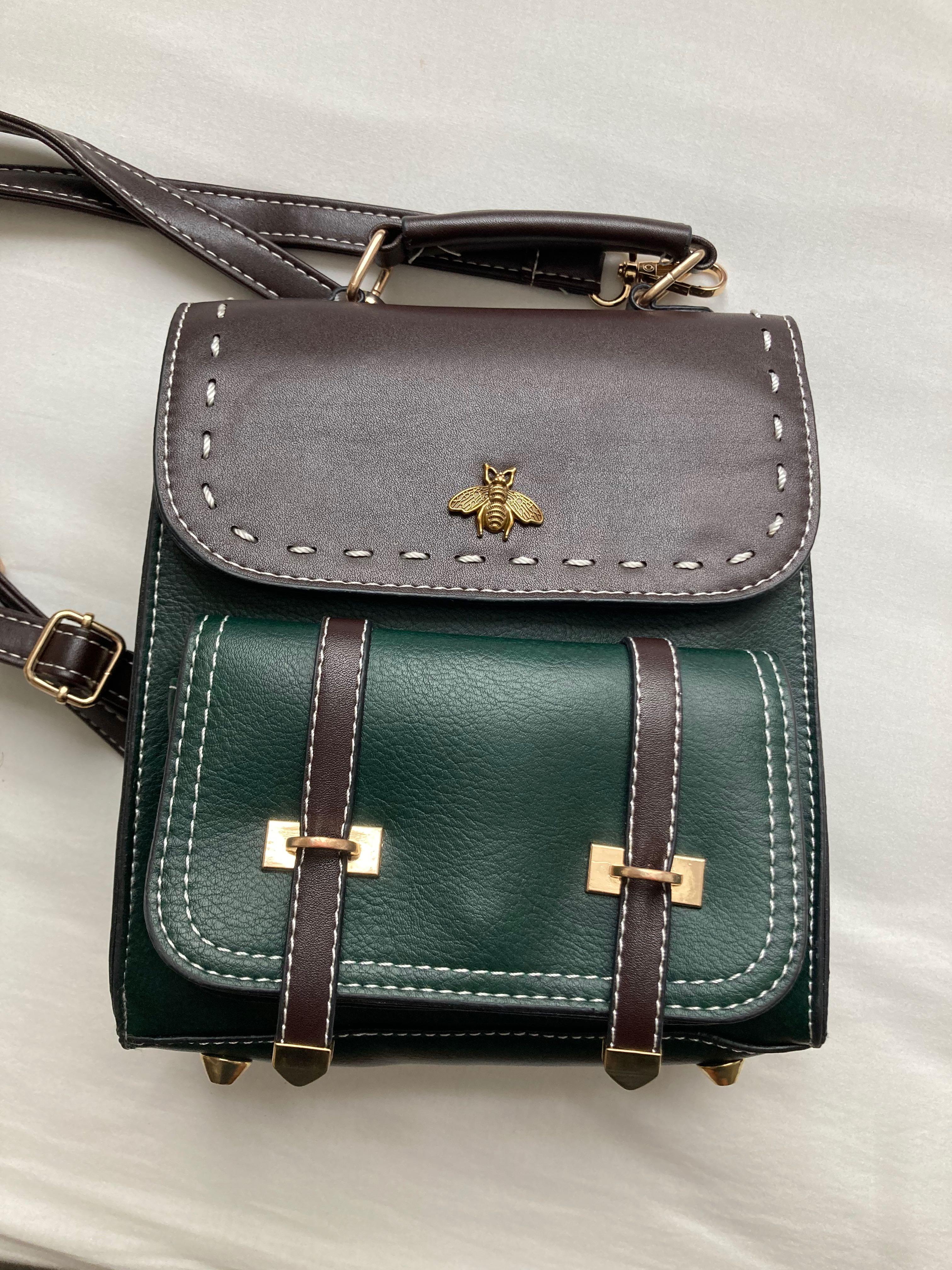 Mini backpack （分類：背囊）位於 Hong Kong。 由 calsielody 提交（商品編號 1104189664，圖片 1）。簡介： 。